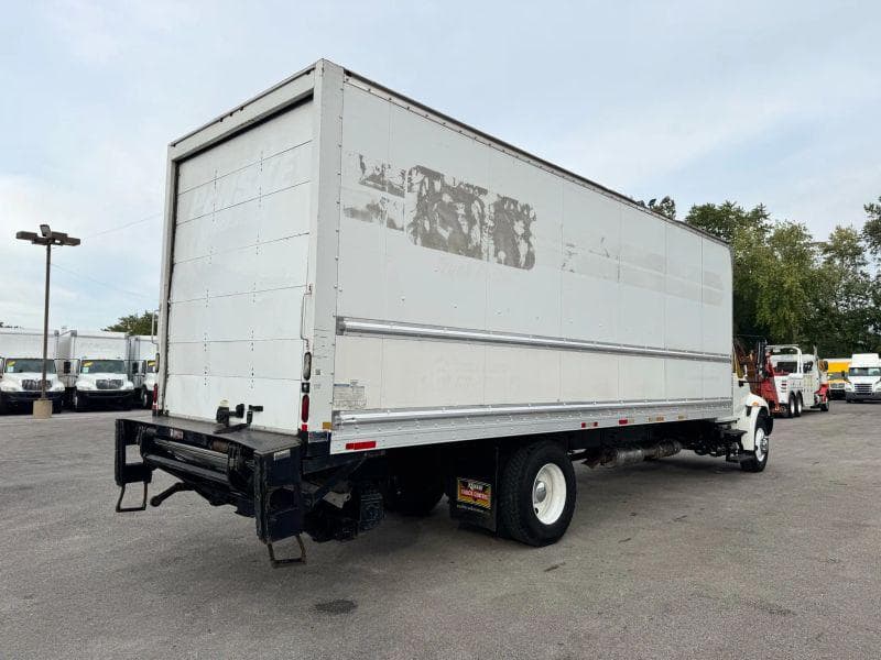 2017 International 4300 image 5