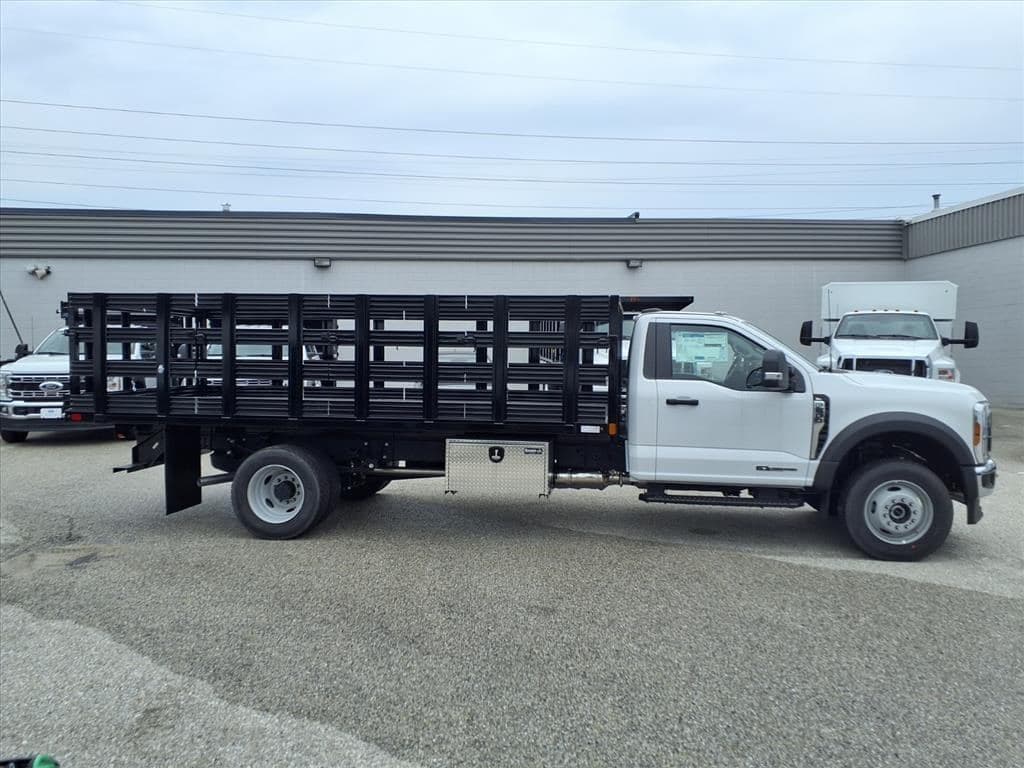 2026 Ford F600 SD XL image 3