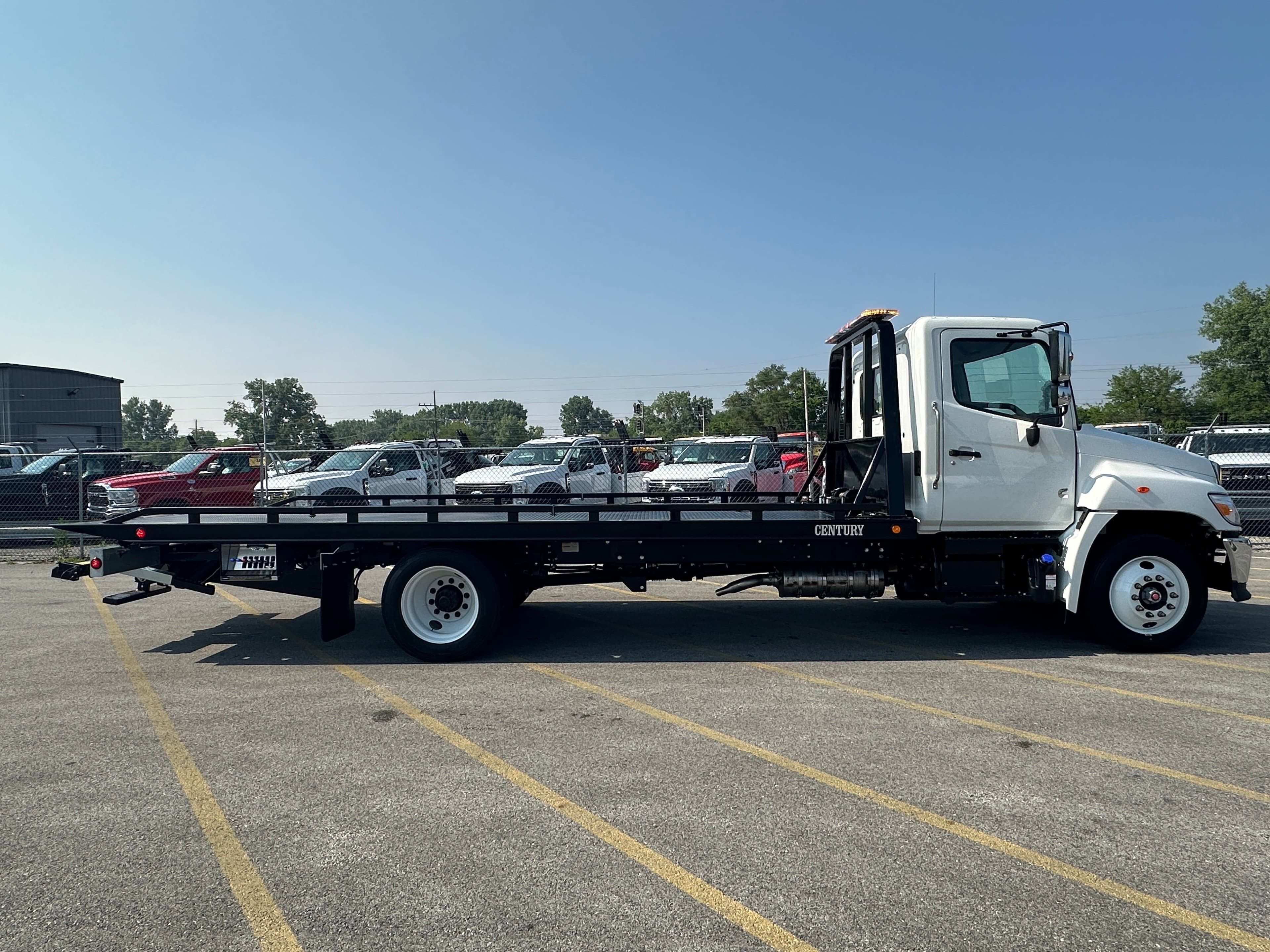 2025 Hino L6 WITH A CENTURY 21.5' STEEL CARRIER  (SK#: 6238C) image 6