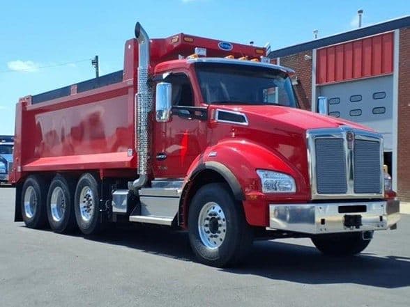 2026 Kenworth T880 image 2