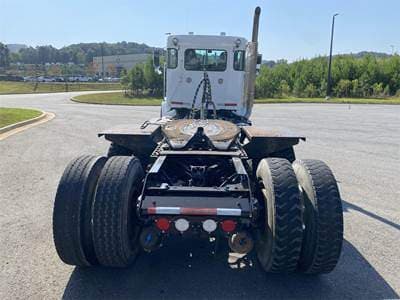 2020 Kenworth T8 Series image 3