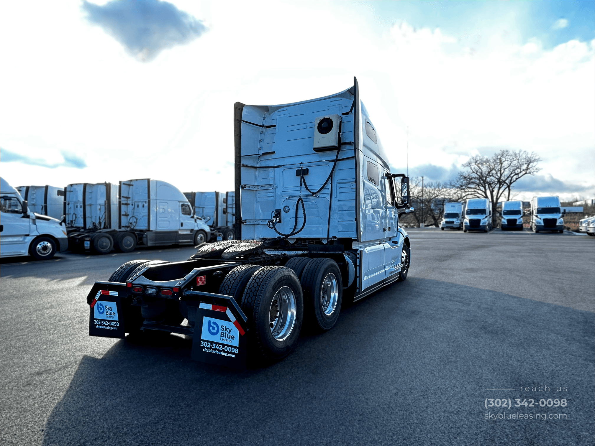 2025 Volvo VNL image 4