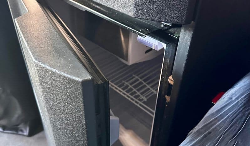 2021 Freightliner Cascadia 126 image 14