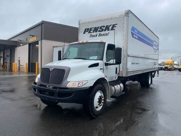 2022 International MV607 Box Truck - 220HP, 6 Speed Automatic, Roll up Door image 3