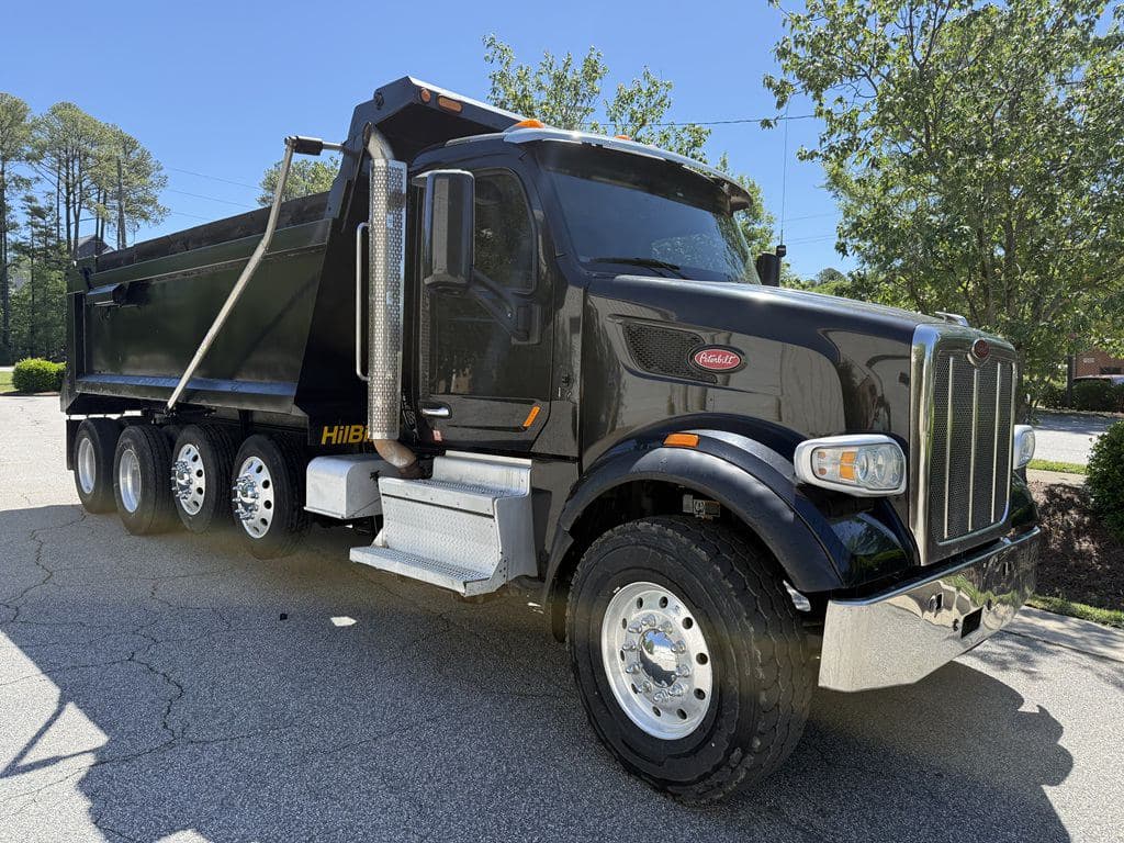 Used 2018 PETERBILT 567 image 18