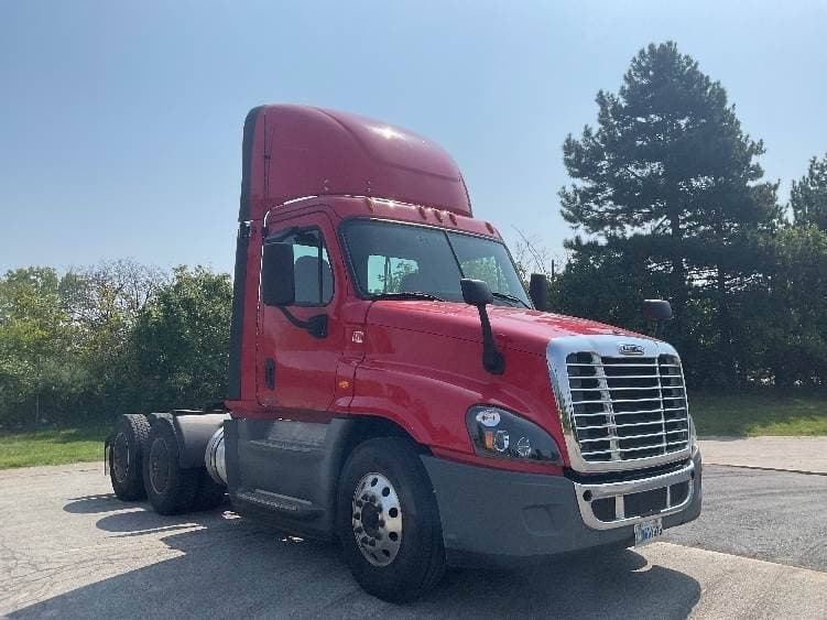 2018 Freightliner Cascadia image 10