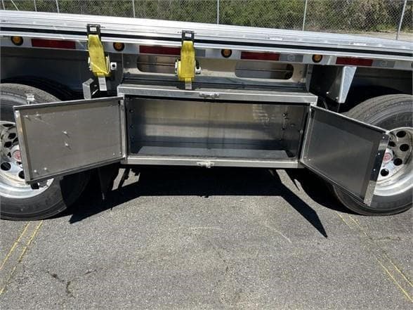 2026 Mac Trailer Mfg 1650 Cft image 7