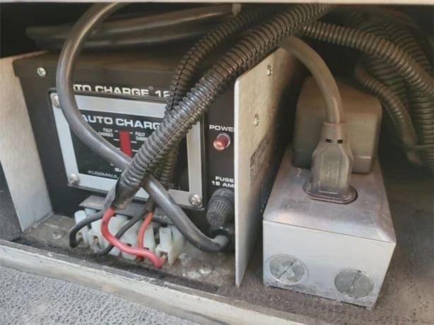 1994 HME 1871 SFO image 32