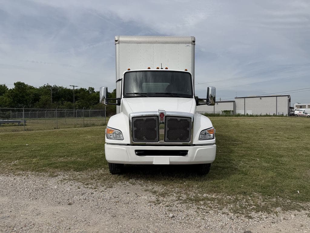 Used 2024 KENWORTH T280 image 19