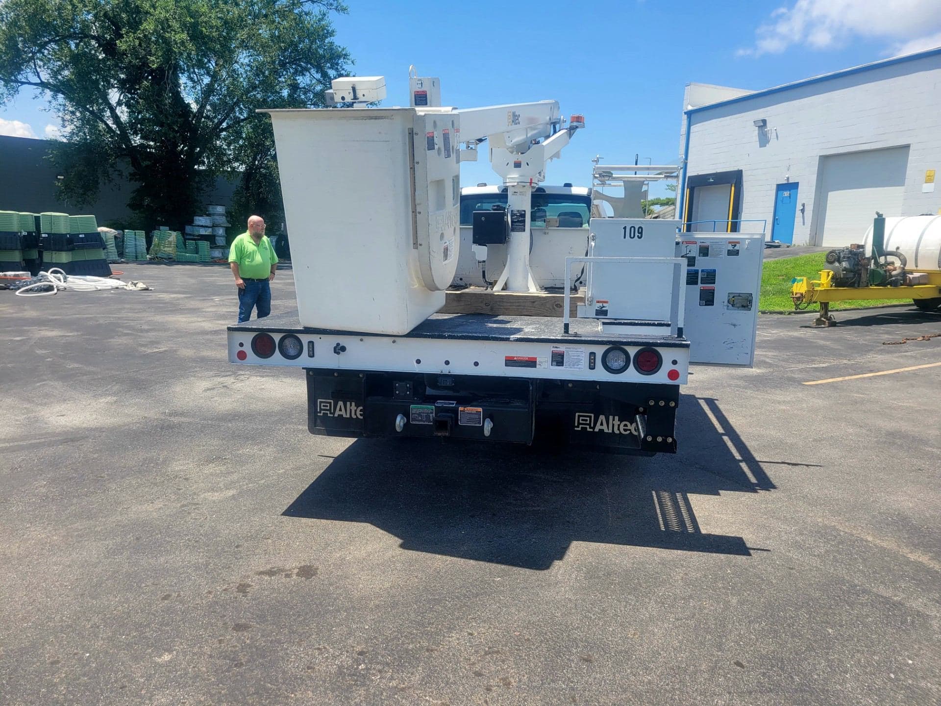 2022 Ford F-450 image 5