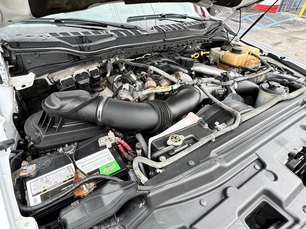 2017 Ford F550 image 48