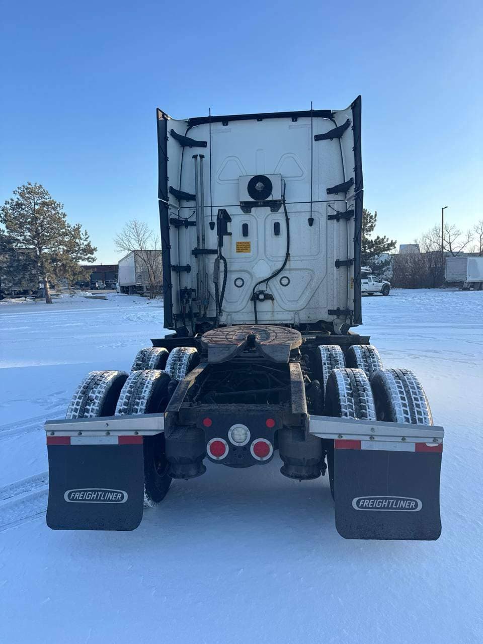 2022 Freightliner Cascadia image 6