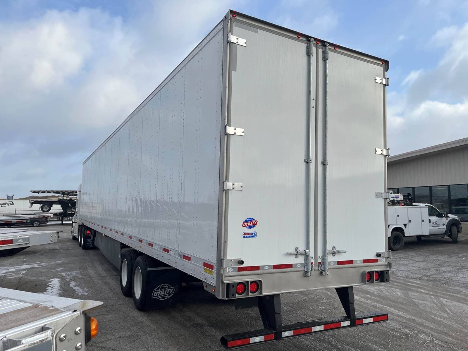 2026 Utility 53` Dry Van image 5