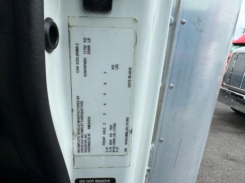 2019 International MV607 image 38