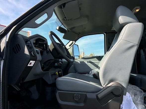 2025 Ford 4143D image 15