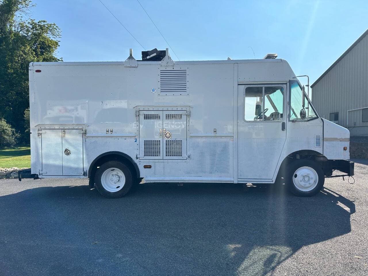 2014 Freightliner MT45 image 1