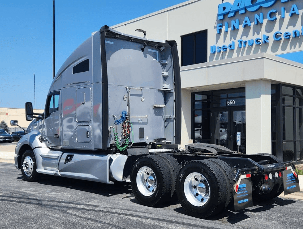 2020 Kenworth T680 image 4