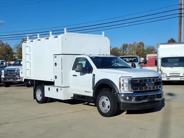 2026 Ford F550 SD XL image 1
