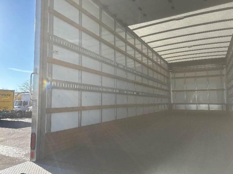 2022 International MV607 Box Truck - 220HP, 6 Speed Automatic, Roll up Door image 11