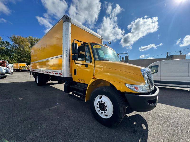 2019 International 4300 image 19