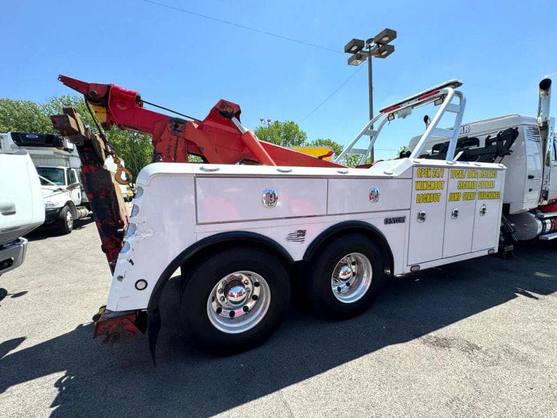 2017 Western Star 4900 image 34