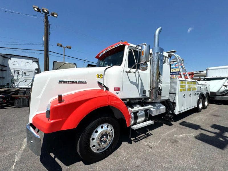 2017 Western Star 4900 image 8