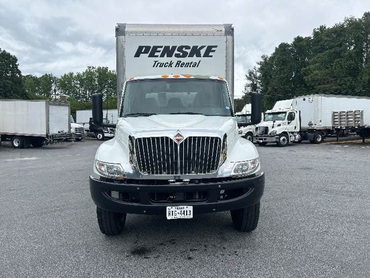 2022 International MV607 Box Truck - 220HP, 6 Speed Automatic, Roll up Door image 2