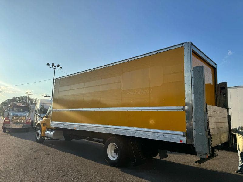 2019 International 4300 image 12