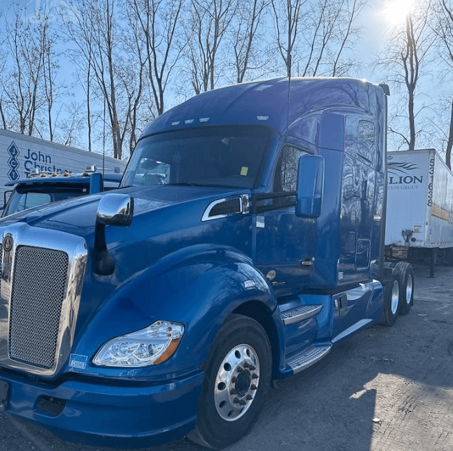 2019 Kenworth T680 image 3