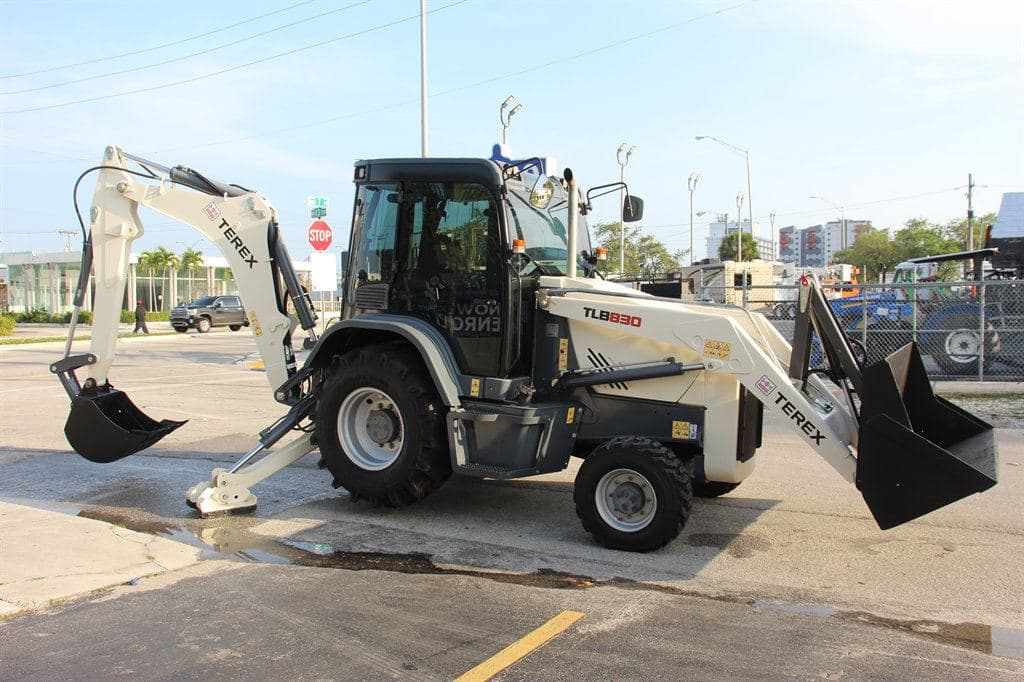 2016 Terex TLN830 image 17