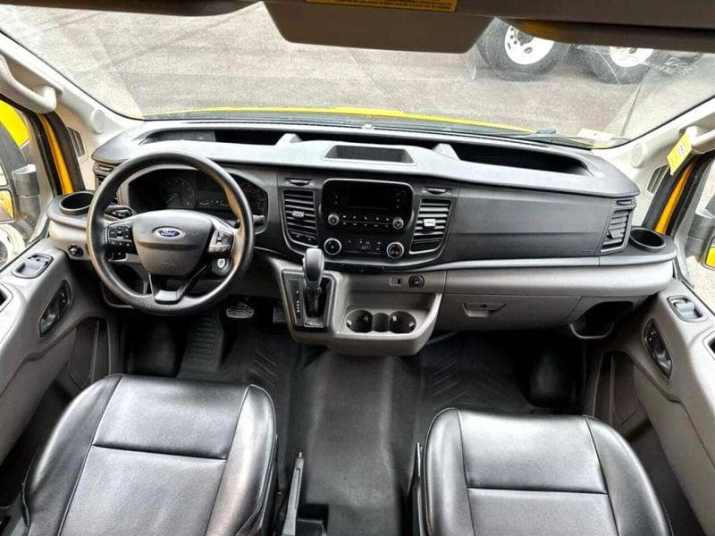 2020 Ford CF8000 image 11