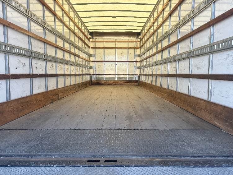 2022 International MV607 Box Truck - 220HP, 6 Speed Automatic, Roll up Door image 10