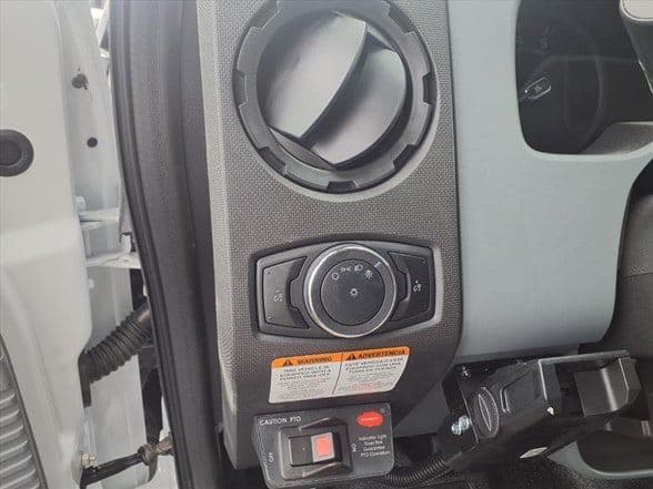 2027 Ford F750 XL SD image 11