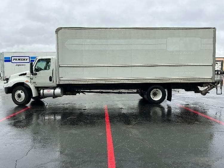 2022 International MV607 image 4