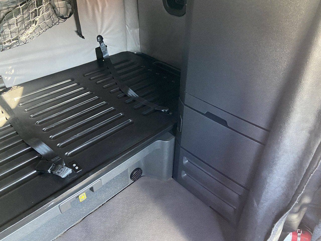 2022 FREIGHTLINER Cascadia CA126 ** Tandem Axle Sleeper image 14