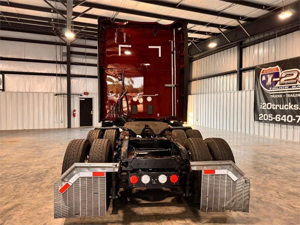2020 Kenworth T680 image 4