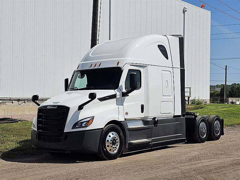 2026 Freightliner Cascadia 126 image 5