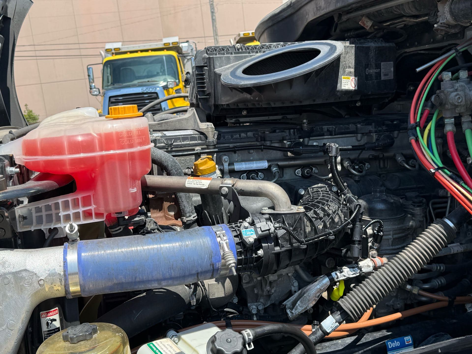 2022 Freightliner Cascadia 126 image 11