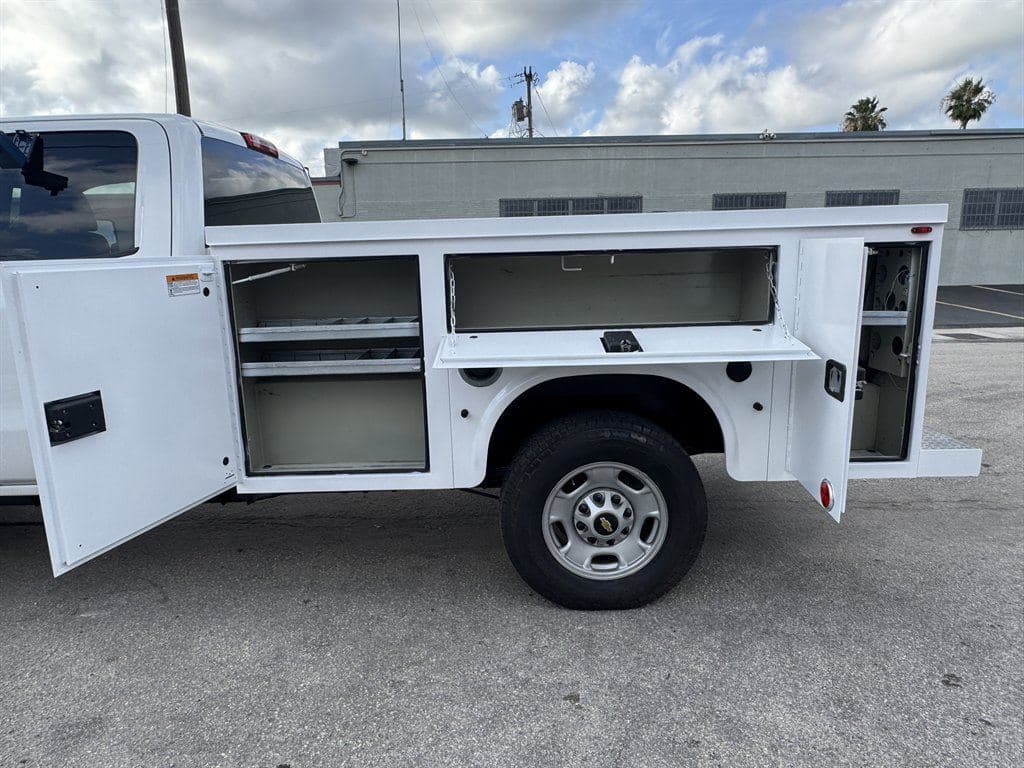2019 Chevrolet Silverado 2500hd image 23