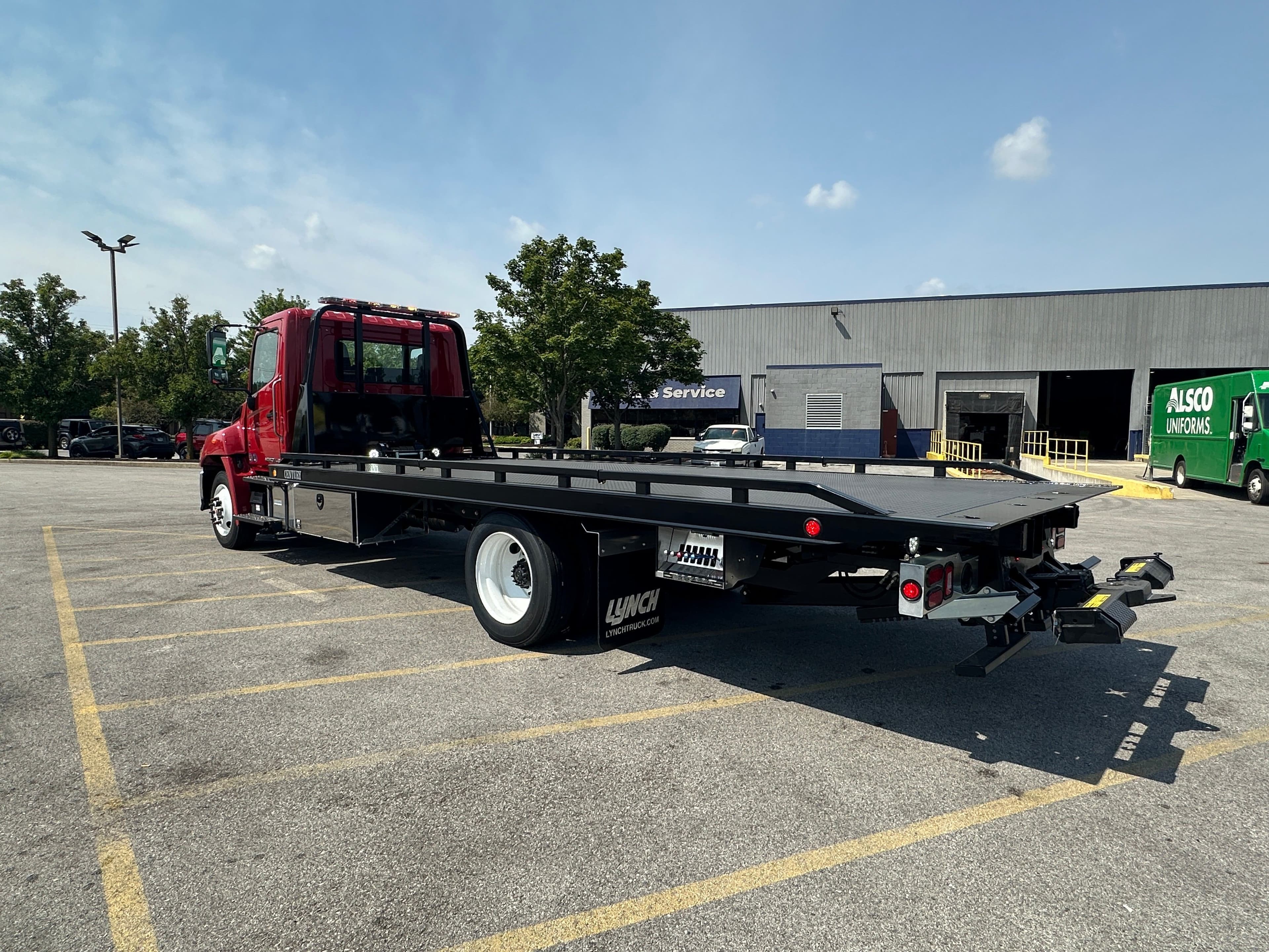 2025 Hino L6 WITH A CENTURY 21.5' STEEL CARRIER  (SK#: 6263C)  image 4