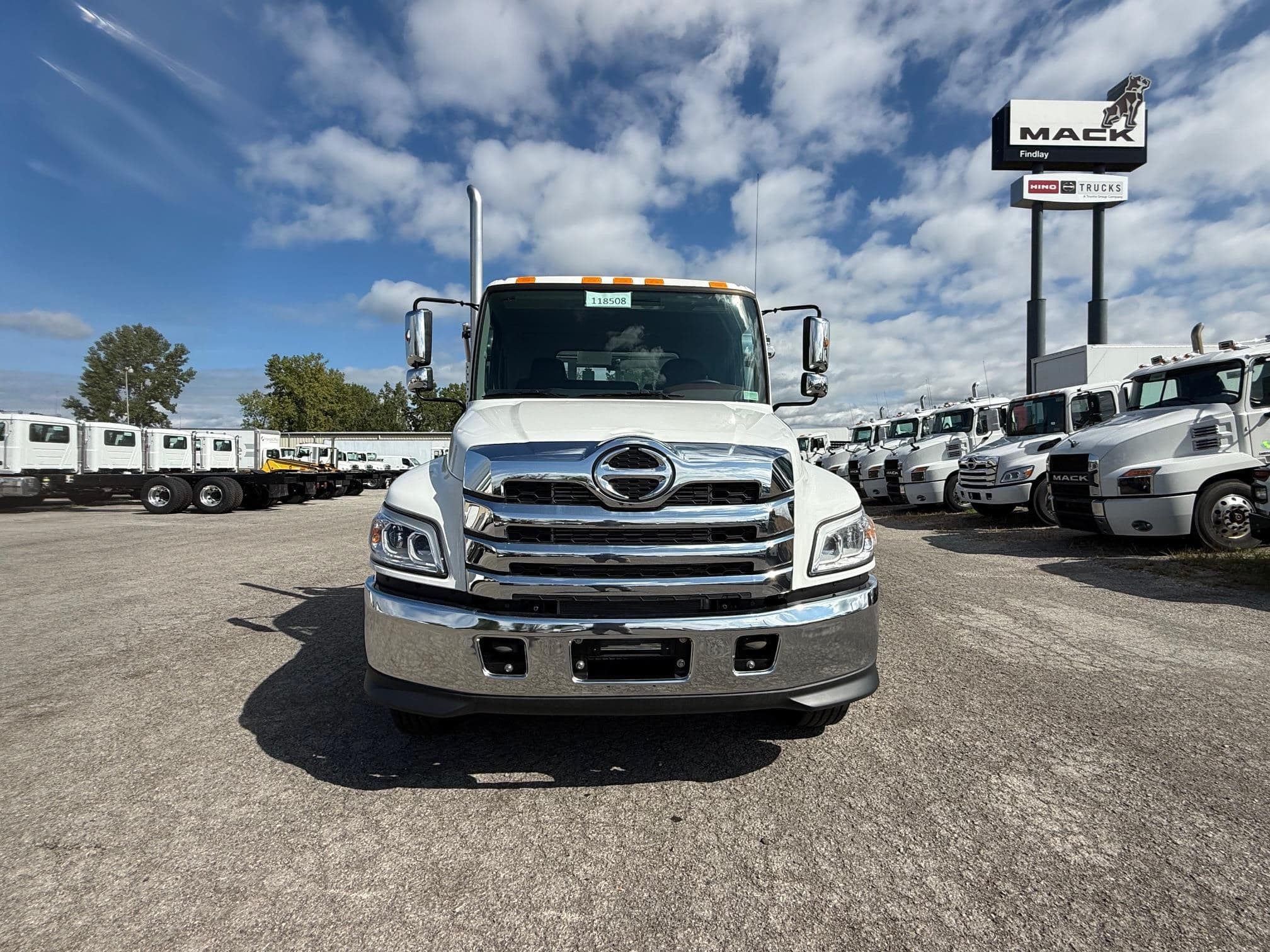 2025 HINO L7 118508 image 2