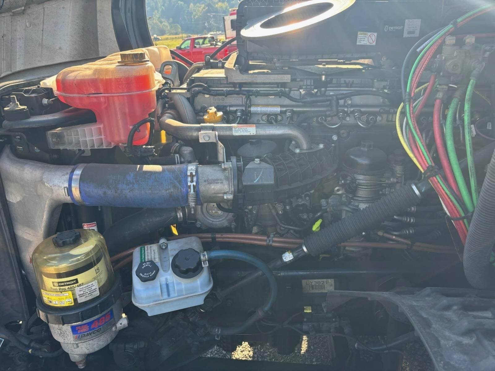 2021 Freightliner Cascadia image 11