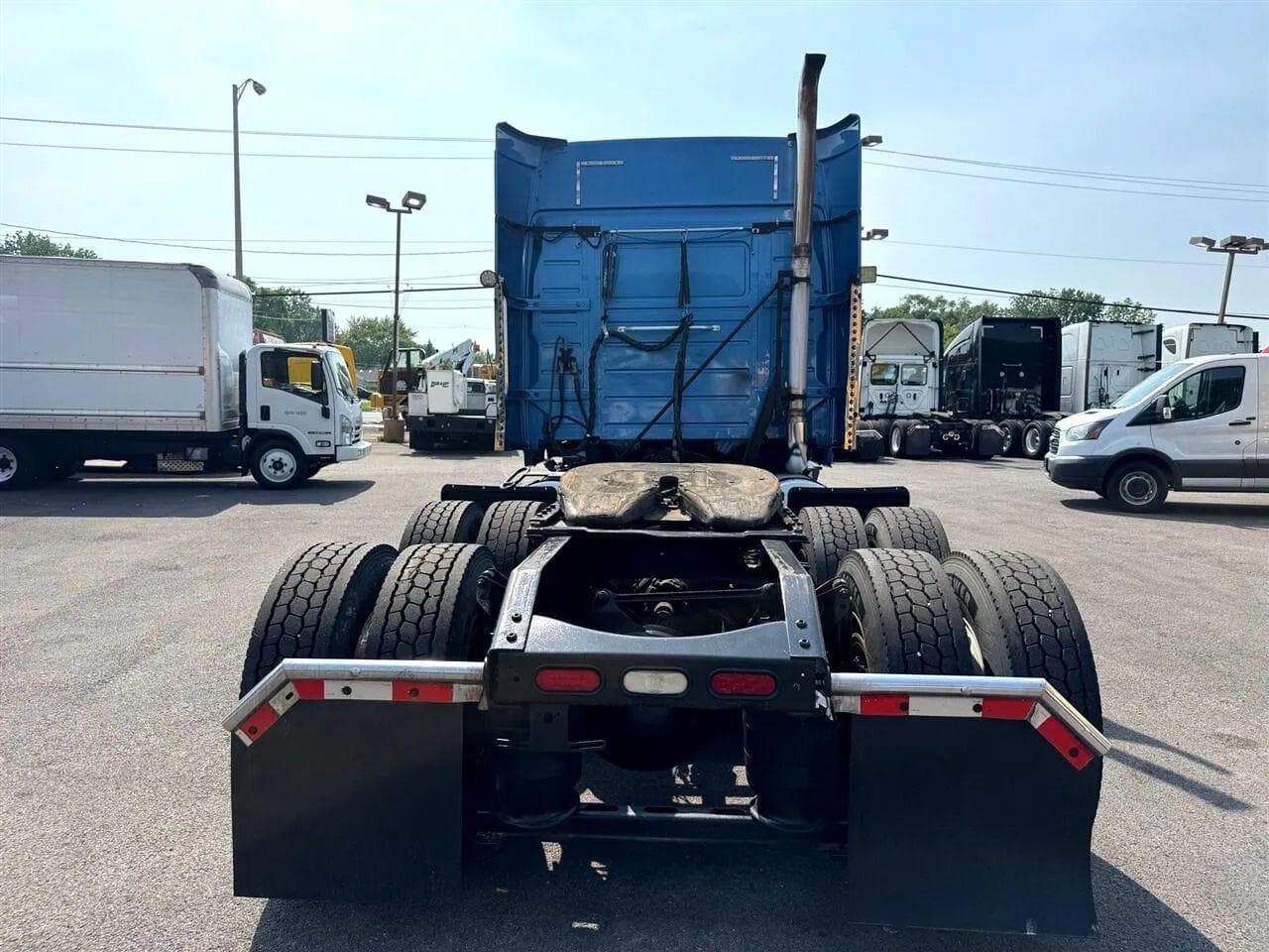 2012 Volvo VNL image 36
