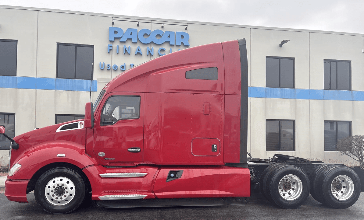2020 Kenworth T680 image 2