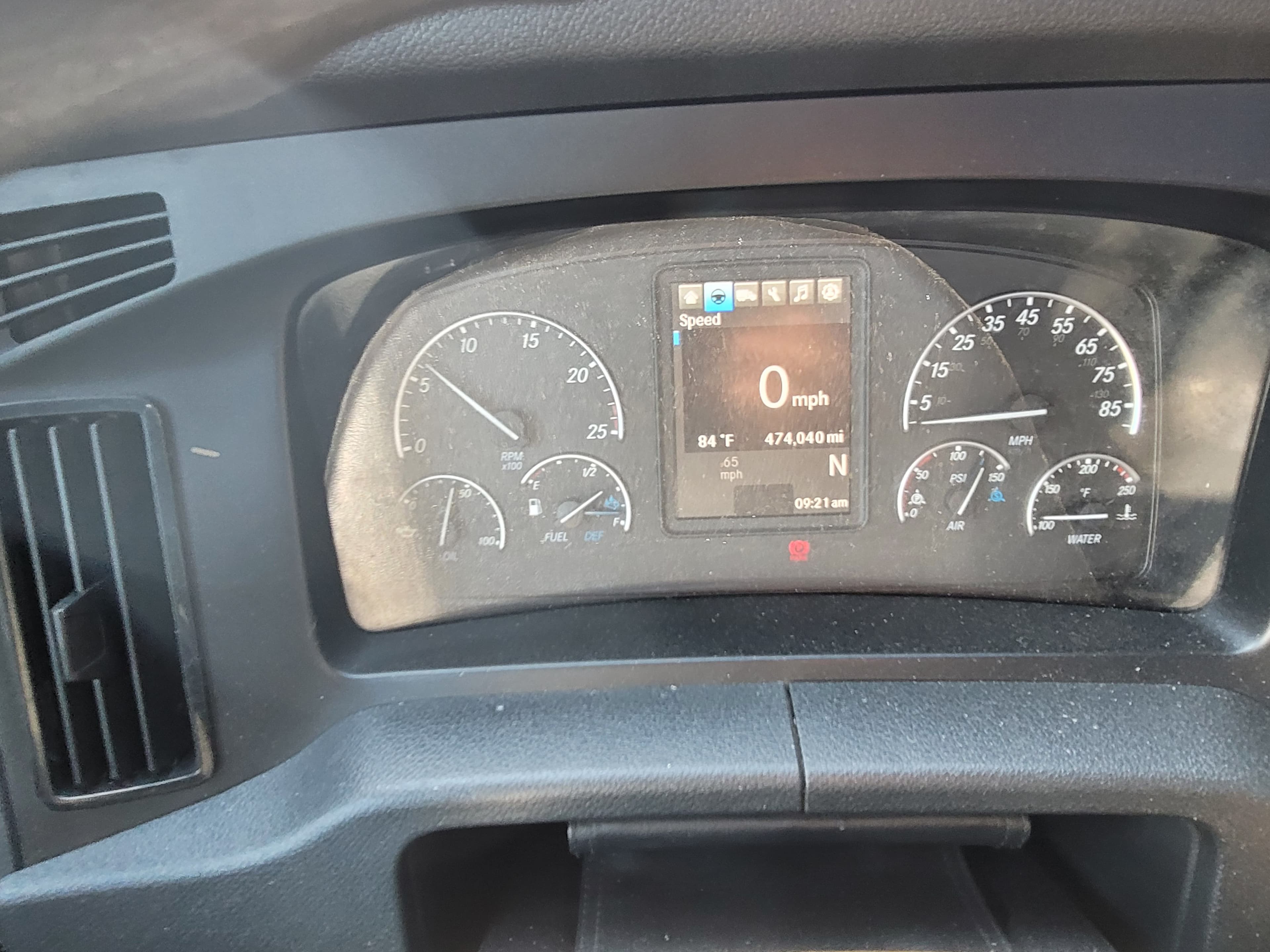 2024 Freightliner Cascadia 126 image 12