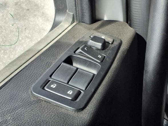 2025 Kenworth T880 image 29