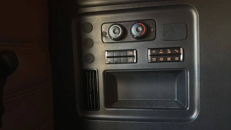 2021 Freightliner Cascadia image 45