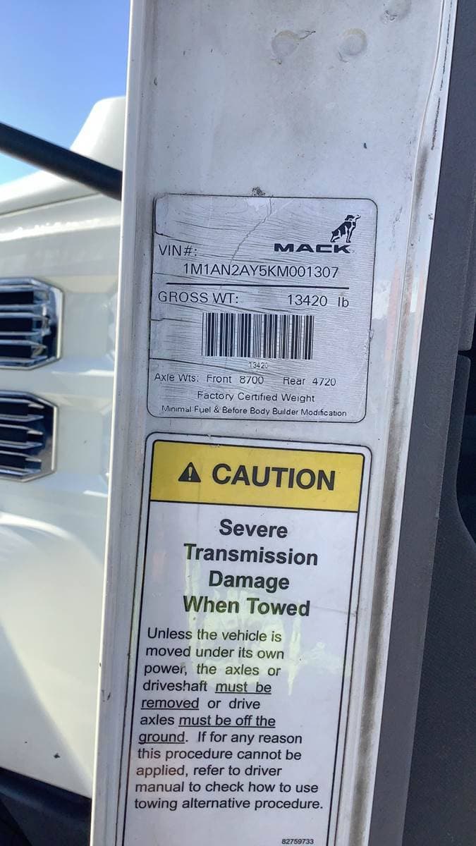 2019 Mack Anthem Day Cab Truck - Mack MP7, Automatic image 20