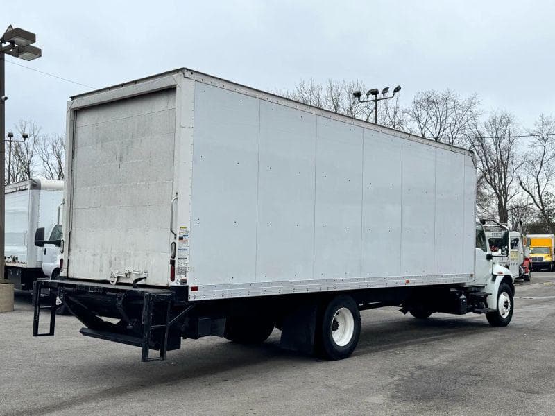 2020 International MV607 image 5