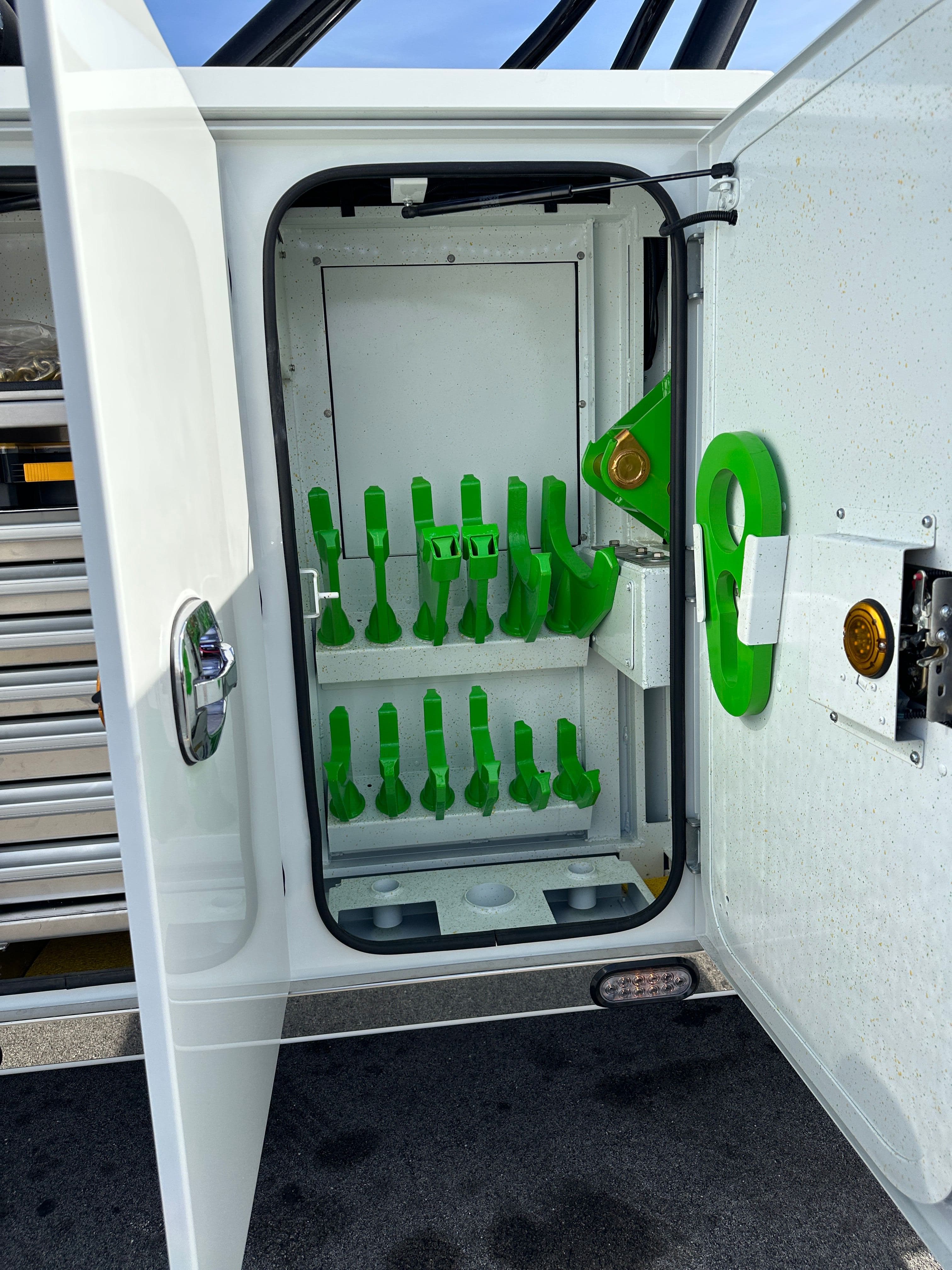 2025 Peterbilt 589 CENTURY 9055XL  (SK#: 6066C)  image 33